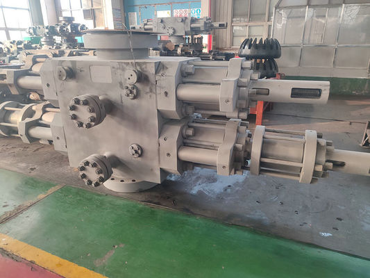 Ultra doppelte blinde Hochdruckschere Ram For Gas Fields Ram Bops 20000psi